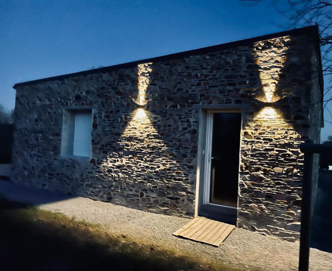 Maison En Pierres Au Calme Pres D'Ancenis Mésanger Eksteriør bilde